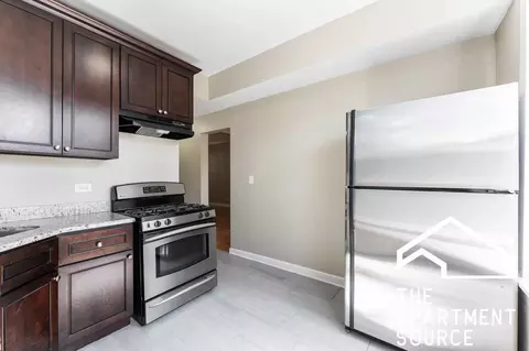 2616 N Harding Ave #2, Chicago, IL 60647