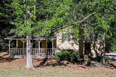 3237 Carmel Dr, Douglasville, GA 30135