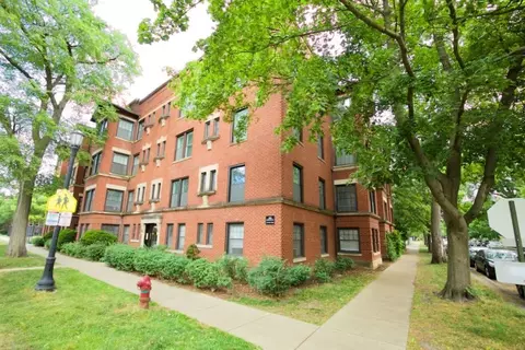 312 S Lee Pkwy #1, Chicago, IL 60616