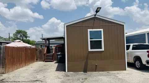 4404 Boxwood Rd #12, San Antonio, TX 78222