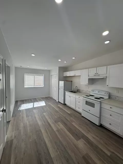 201 Eaton Way, Vista, CA 92084