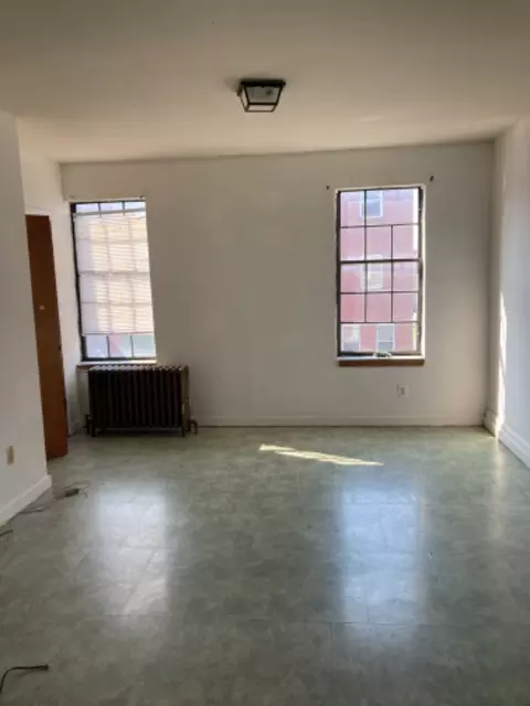 2922 Frankford Ave, Philadelphia, PA 19134