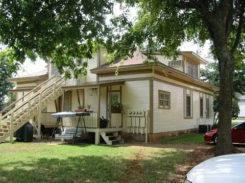 301 S Henderson St #4, Bullard, TX 75757