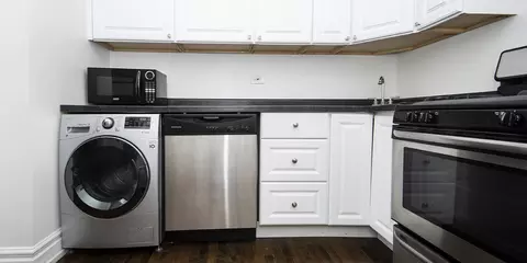 3703 N Hoyne Ave #3, Chicago, IL 60618