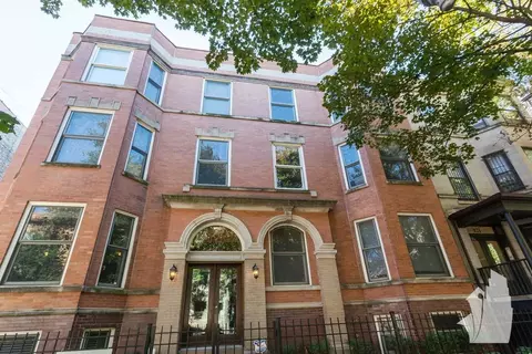 815 W Newport Ave #1R, Chicago, IL 60657