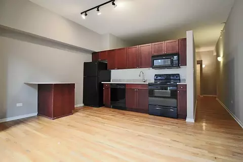343 S Dearborn St #1-1, Chicago, IL 60604