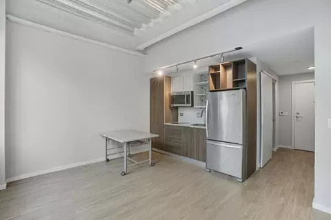 63 E Lake St, Chicago, IL 60601