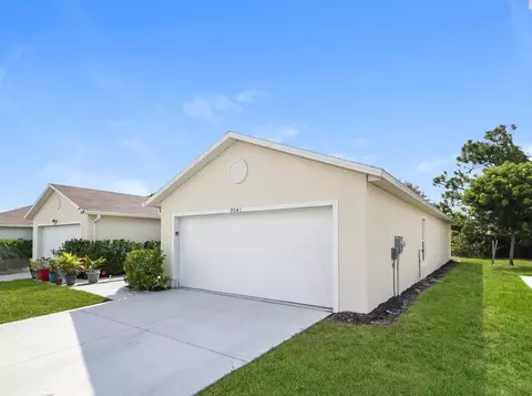 18270 Gibraltar Ln, Lehigh Acres, FL 33936