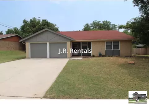 2625 Phyllis Dr, Copperas Cove, TX 76522