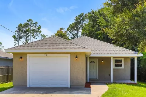 961 N Saint Johns St, Saint Augustine, FL 32084