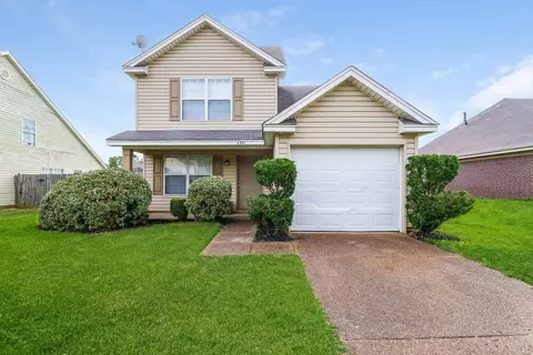 4551 Blue River Dr, Memphis, TN 38128
