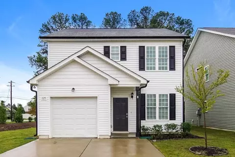 125 Sturgeon St, Smithfield, NC 27577
