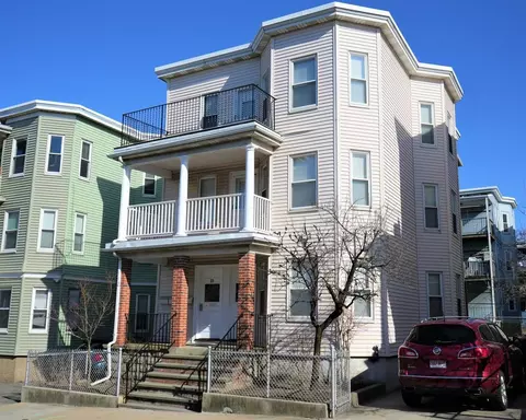 15 New Hampshire Ave #2, Somerville, MA 02145