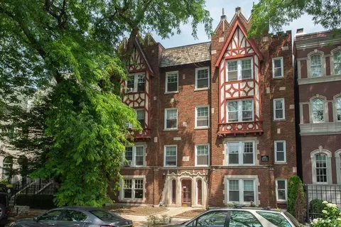 2129 N Dayton St #306, Chicago, IL 60614