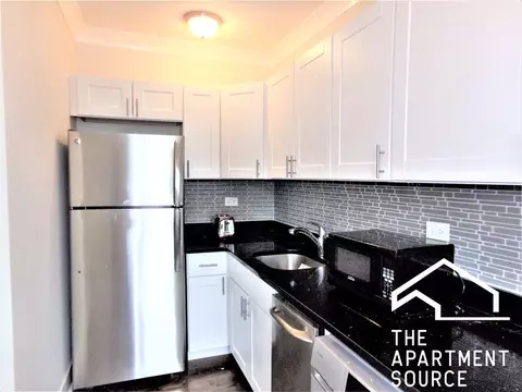 2129 N Dayton St #306, Chicago, IL 60614