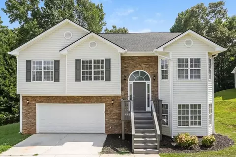 80 Pebble Brooke Ct, Covington, GA 30016
