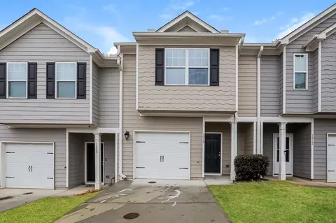 1010 Highwood Ln, East Point, GA 30344