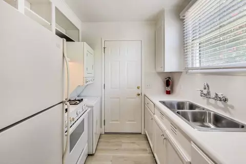 143 Alma St #04, Palo Alto, CA 94301