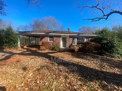 18 Bagwell Cir, Greenville, SC 29605