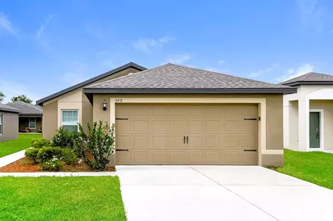 509 Kensington View Dr, Winter Haven, FL 33880