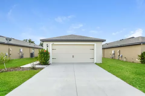 509 Kensington View Dr, Winter Haven, FL 33880
