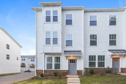 437 Ethridge Pl, Charlotte, NC 28216