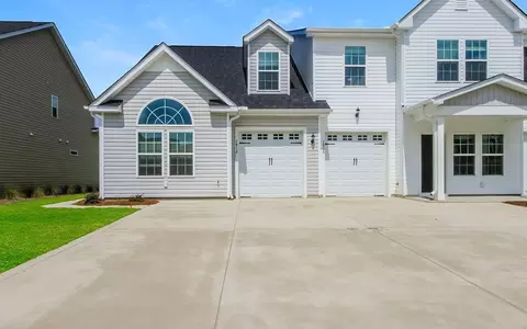 2812 Summer Townes Way, Leland, NC 28451