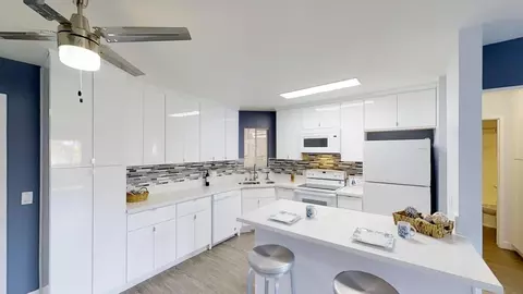 6401 Warner Ave, Huntington Beach, CA 92647