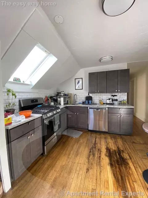 333 Alewife Brook Pkwy #3, Somerville, MA 02144