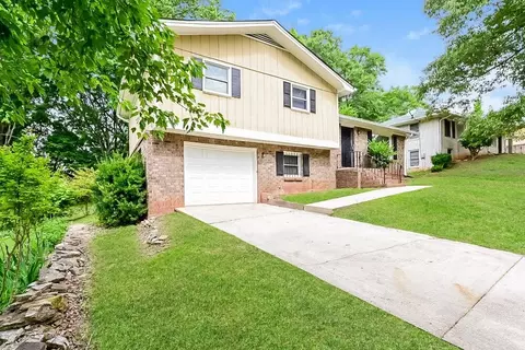 3074 Menlo Park Dr, Rex, GA 30273