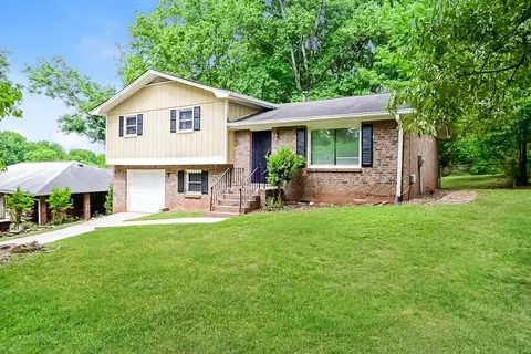 3074 Menlo Park Dr, Rex, GA 30273