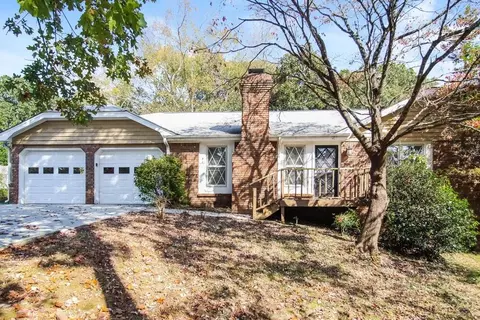 2342 Westridge Dr, Snellville, GA 30078
