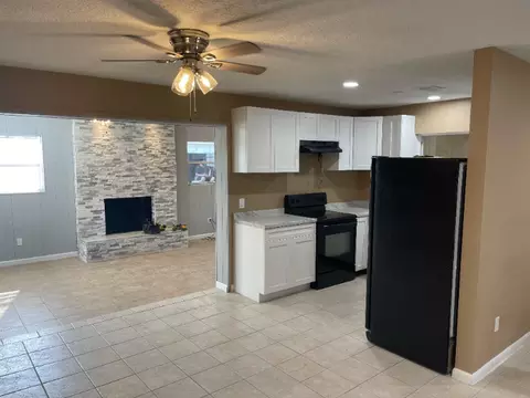 7552 Centauri Rd, Jacksonville, FL 32210 photo 3