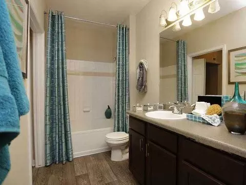 7846 W Mansfield Pkwy, Lakewood, CO 80235
