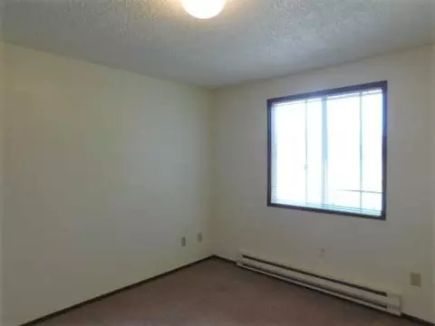 410 SE 7th Ave, Mill City, OR 97360 photo 10