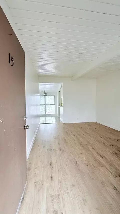 4143 Palmwood Dr, Los Angeles, CA 90008