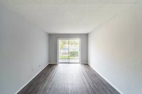 11311 N 22nd St, Tampa, FL 33612 photo 43