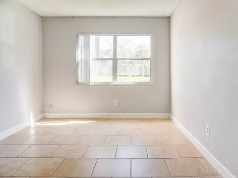11311 N 22nd St, Tampa, FL 33612 photo 11