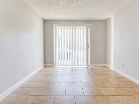 11311 N 22nd St, Tampa, FL 33612 photo 12