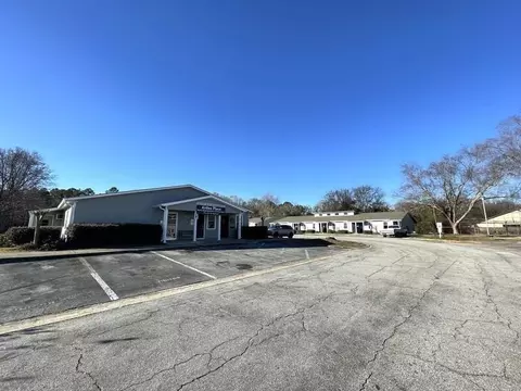 835 Johnson Rd, Warner Robins, GA 31093