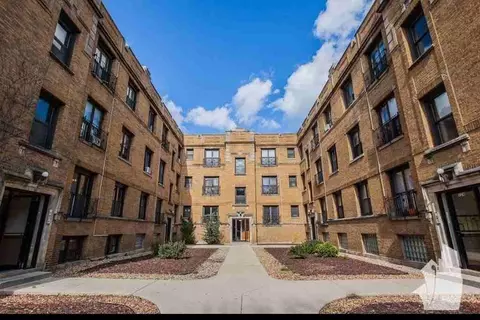 724 W Roscoe St #724-1N, Chicago, IL 60657