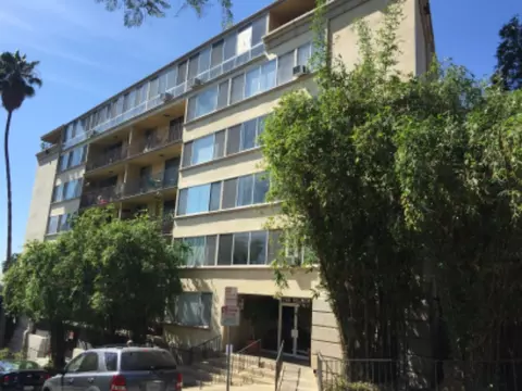 7100 Hillside Ave #105, Los Angeles, CA 90046