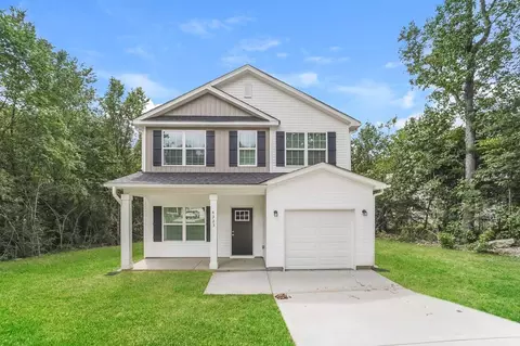4323 Enoch Dr, Charlotte, NC 28269