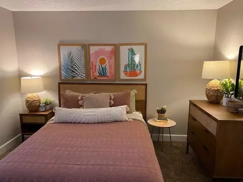 2666 S Decatur Blvd, Las Vegas, NV 89102