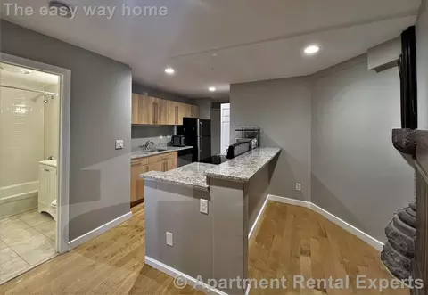 17 Bow St #16, Somerville, MA 02143