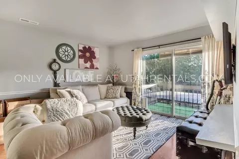 5761 S Waterbury Cir #I, Murray, UT 84121