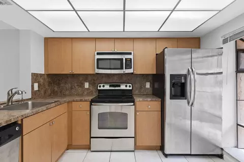 2355 SW 15th St #075, Deerfield Beach, FL 33442