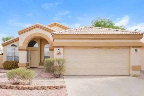 1069 W Glenmere Dr, Chandler, AZ 85224