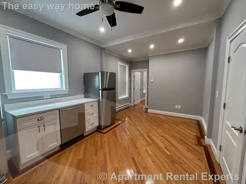 388 Somerville Ave #1, Somerville, MA 02143
