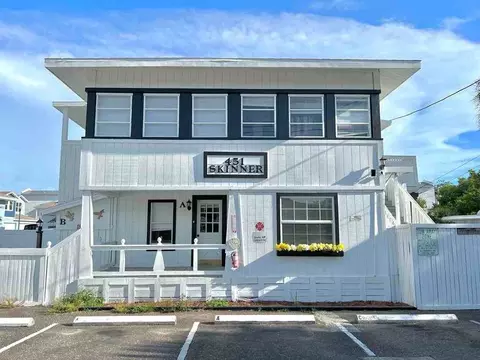 451 Skinner Blvd #A, Dunedin, FL 34698